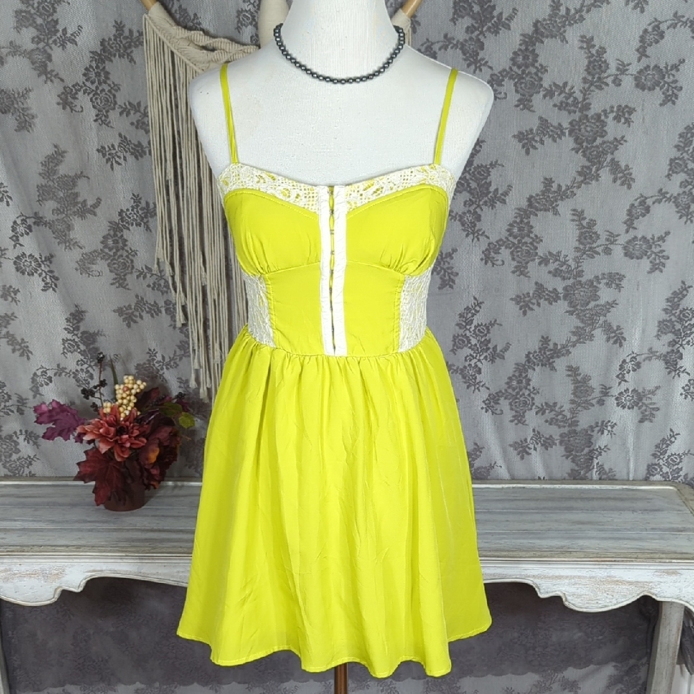 Chord Chartreuse lace bodice dress
